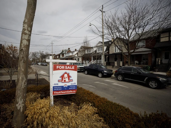 Royal York Property Management - Nathan Levinson Toronto - Ontario - Toronto housing market cools in August amid rising borrowing costs TRREB